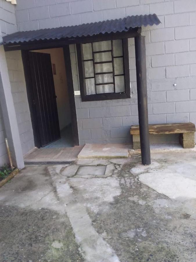 Villa Kitnet Recanto De Campos-Pertinho Do Centro Campos do Jordão Exterior foto